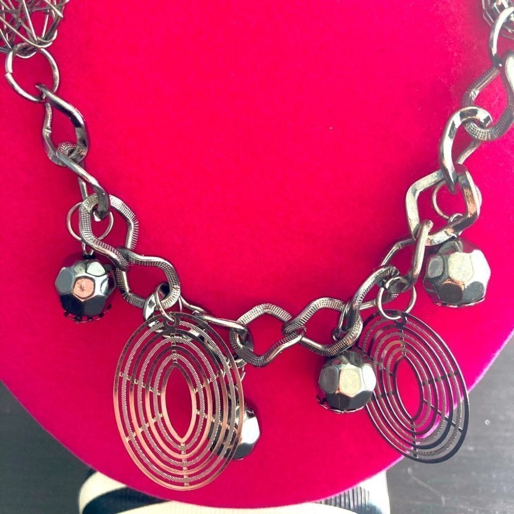 NECKLACE Long Dark  Silver